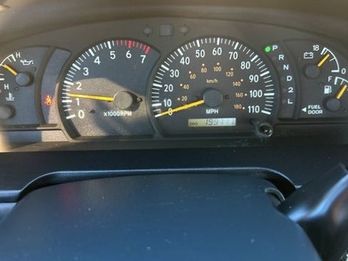 Used 2004 Toyota Tundra SR5 image 12