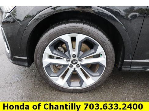 Used 2020 Audi Q3 2.0T Premium Plus w/ Premium Plus Package AWD/4WD image 27