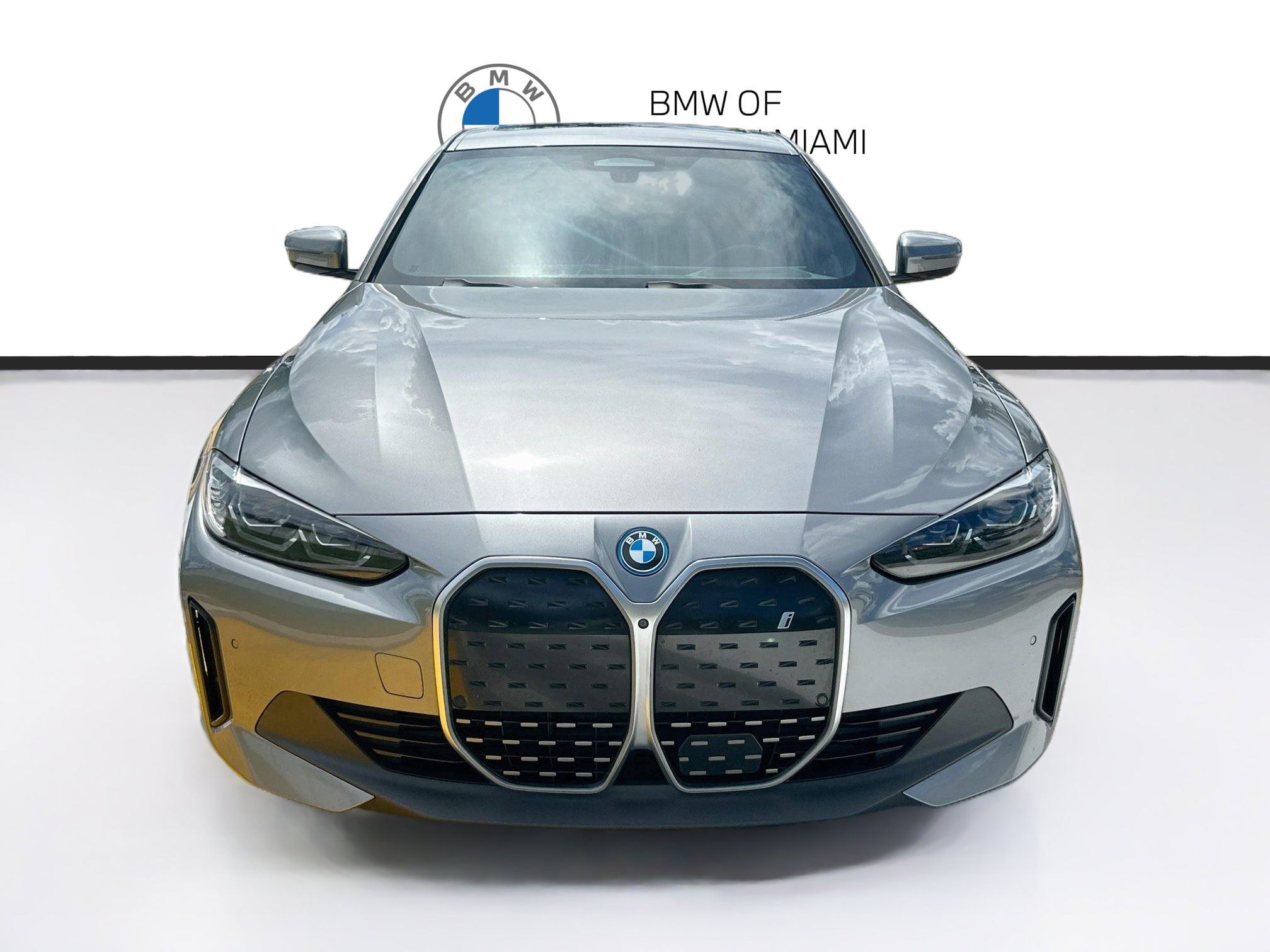 Certified 2023 BMW i4 eDrive40 RWD image 2