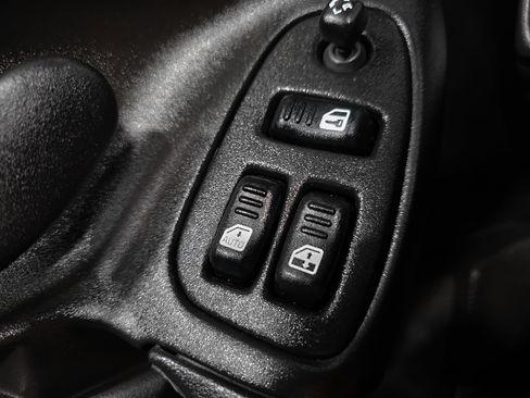 Used 2002 Chevrolet Camaro Z28 w/ SS Performance/Appearance Pkg RWD image 42