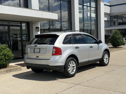 Used 2013 Ford Edge SE FWD image 4