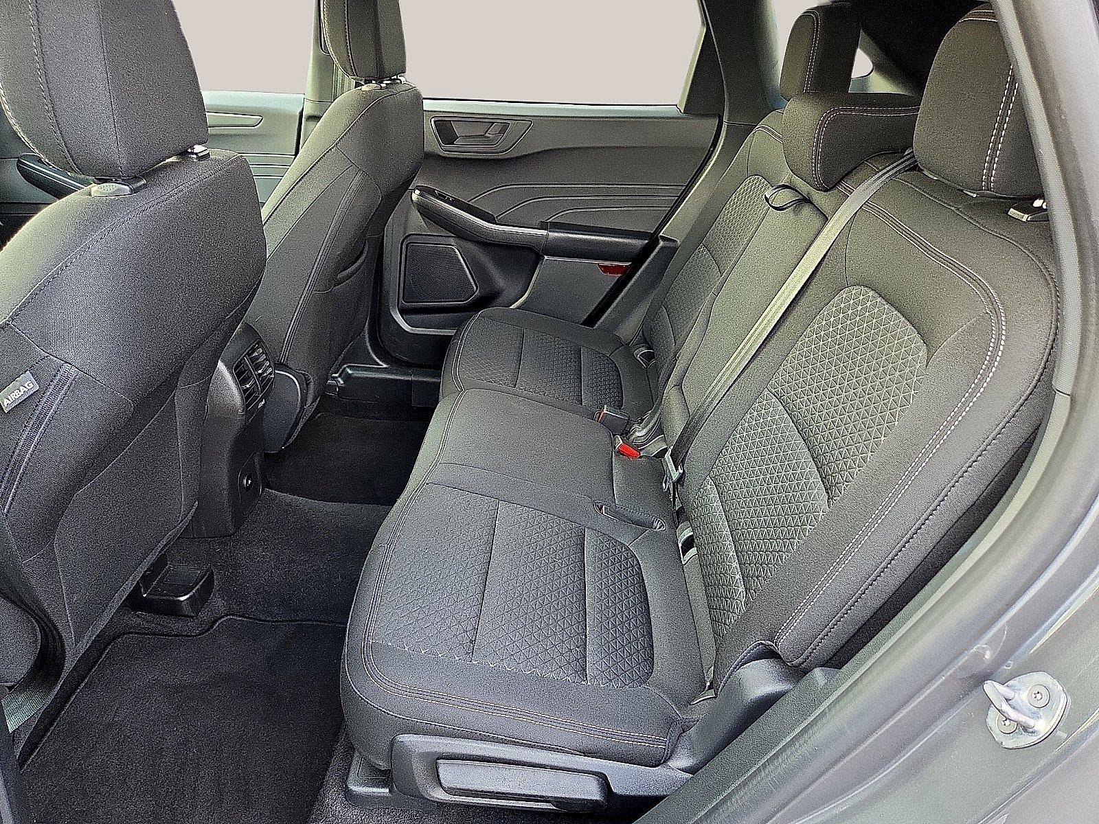 Used 2025 Ford Escape Active AWD/4WD image 12
