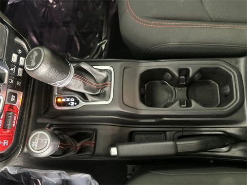 Used 2020 Jeep Wrangler Unlimited Rubicon image 31