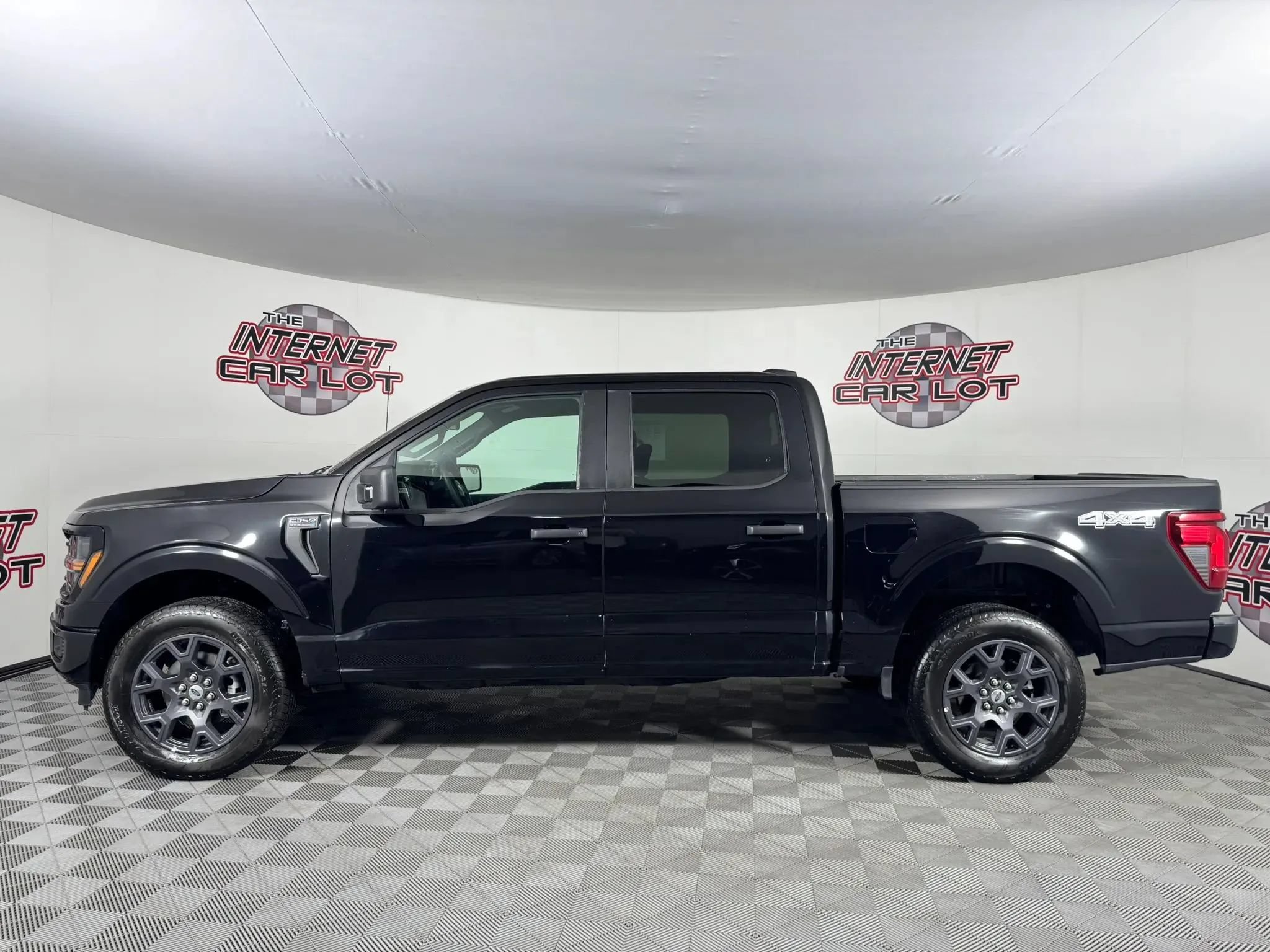 Used 2026 Ford F150 STX w/ Equipment Group 200A AWD/4WD image 4