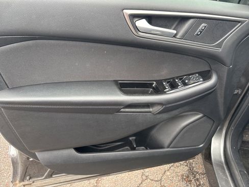 Used 2016 Ford Edge SEL w/ Class II Trailer Tow Package image 20