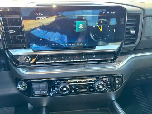 Certified 2023 Chevrolet Silverado 1500 LTZ image 17