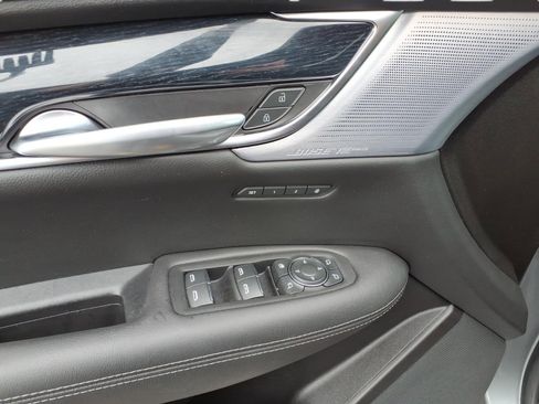 Used 2024 Cadillac XT5 Premium Luxury w/ Technology Package image 14