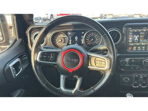 Used 2021 Jeep Gladiator Overland w/ Popular Equipment Package AWD/4WD image 20
