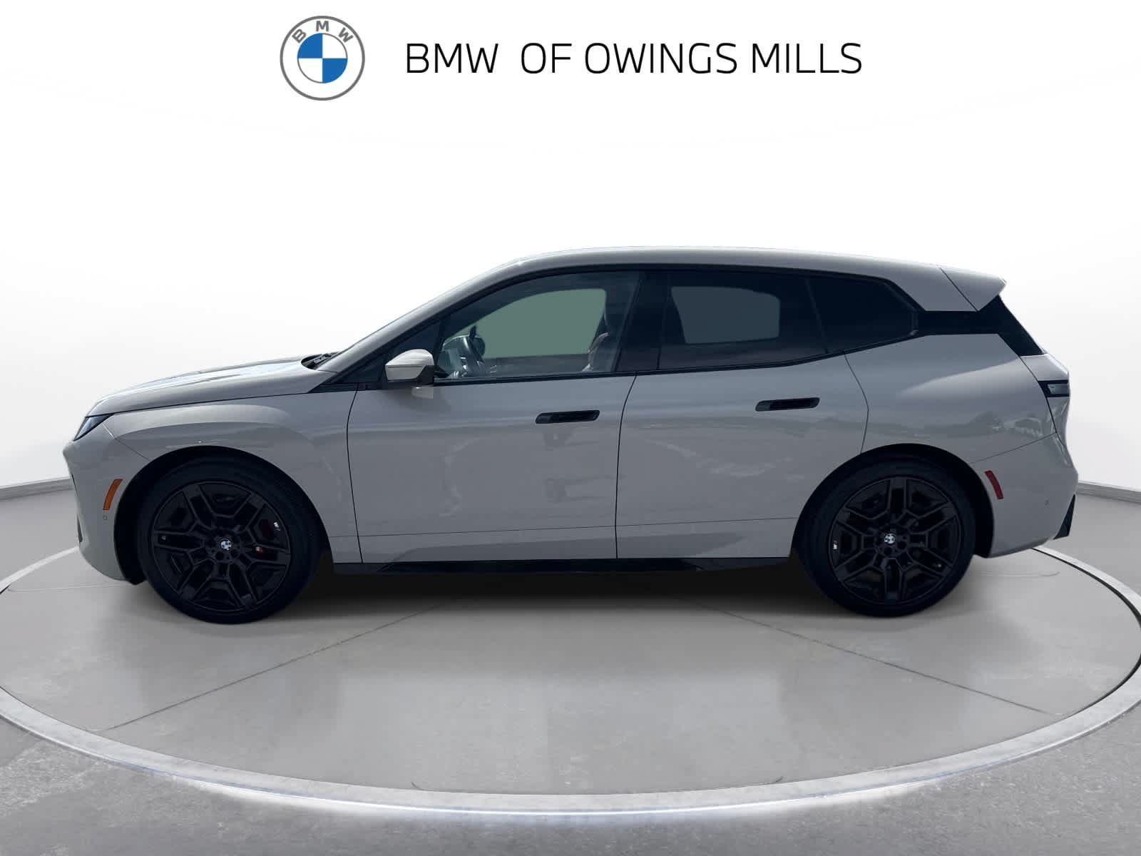 Used 2026 BMW iX xDrive45 w/ M Sport Package AWD/4WD image 5