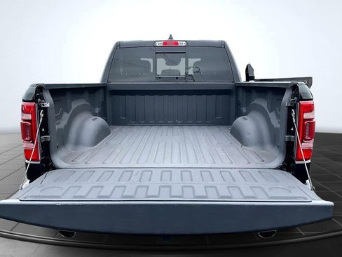 Used 2022 RAM 1500 Limited w/ Body-Colour Bumper Group image 19