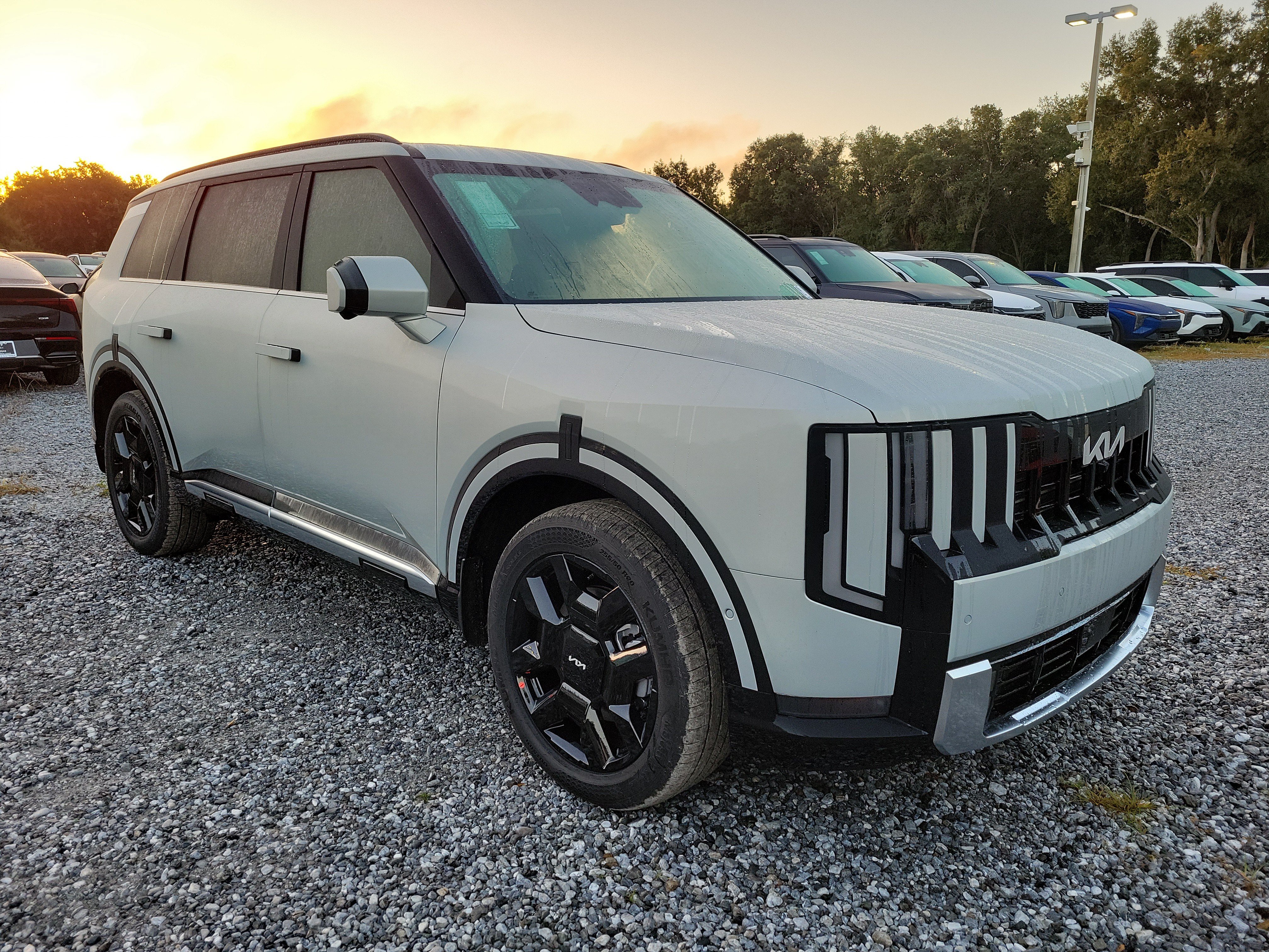 New 2027 Kia Telluride SX Prestige w/ Towing Package AWD/4WD image 4