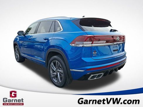 Certified 2024 Volkswagen Atlas Cross Sport SEL R-Line image 4