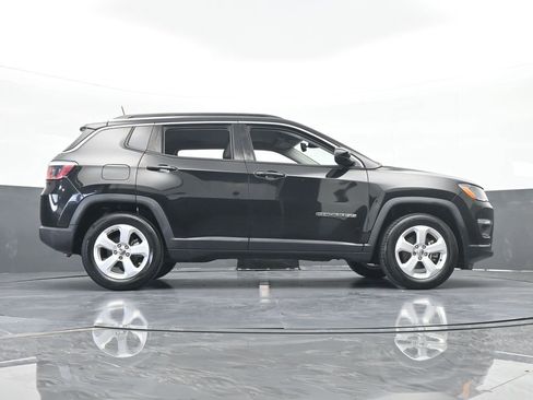 Used 2019 Jeep Compass Latitude w/ Popular Equipment Group image 59