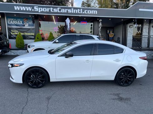 Used 2021 MAZDA MAZDA3 s image 2