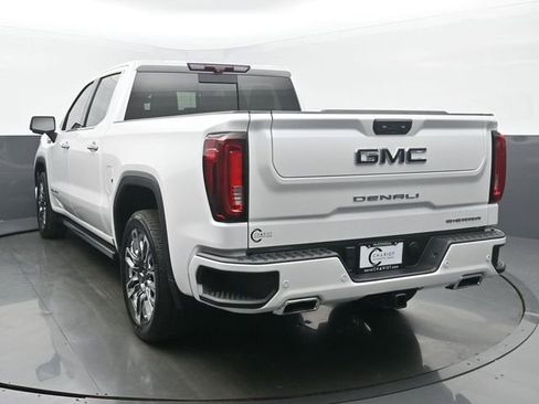 Certified 2023 GMC Sierra 1500 Denali Ultimate AWD/4WD image 4