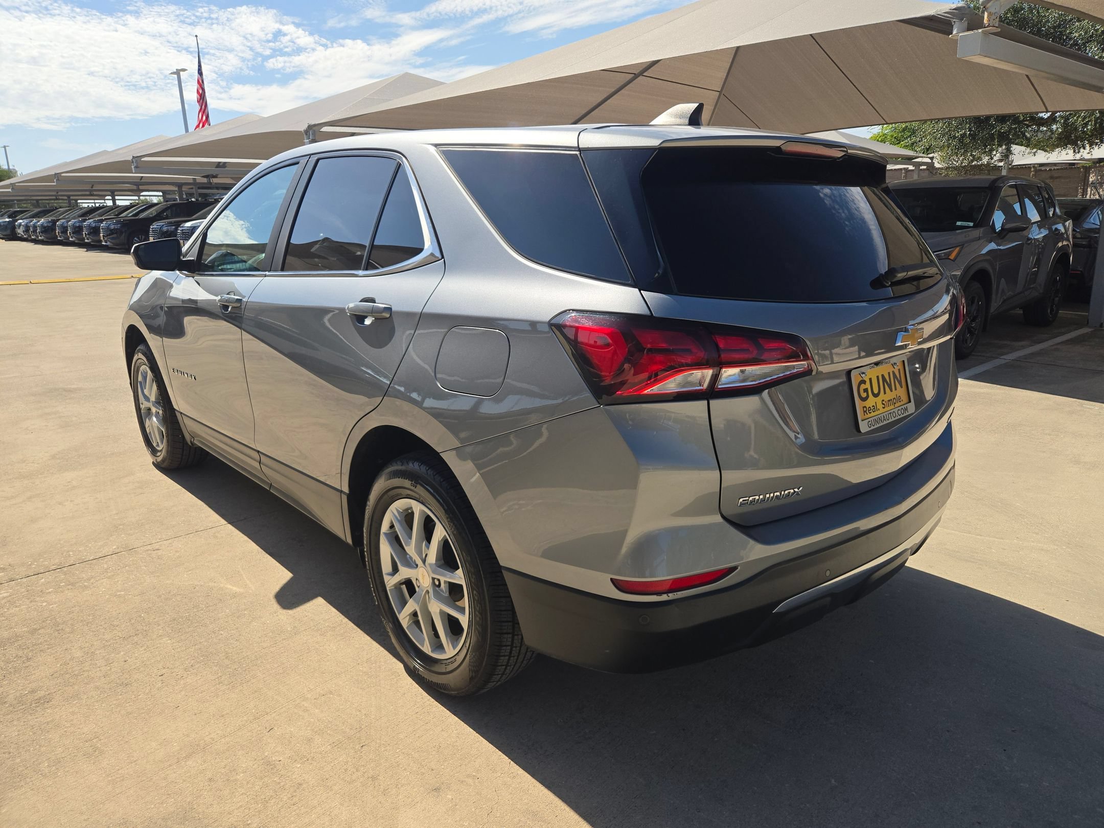 Used 2024 Chevrolet Equinox LT AWD/4WD image 5