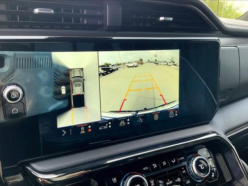 Used 2024 GMC Sierra 1500 AT4X image 29