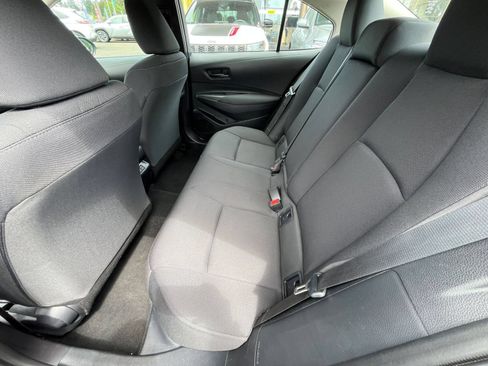 Used 2025 Toyota Corolla LE FWD image 25