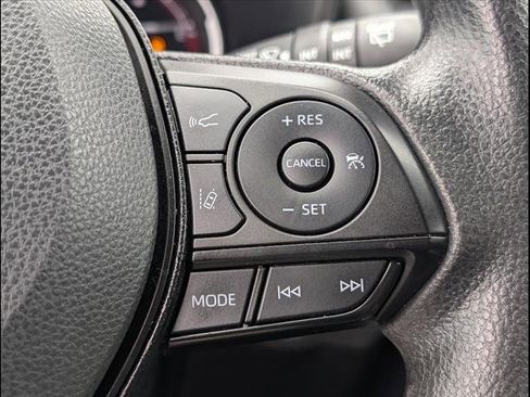 Used 2024 Toyota RAV4 XLE image 21