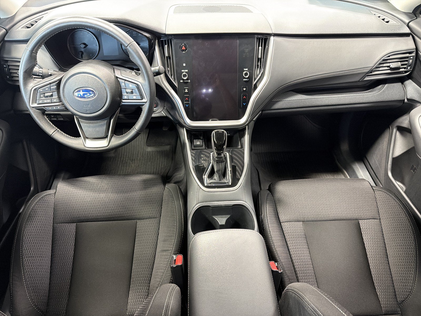 Certified 2025 Subaru Outback Premium AWD/4WD image 10