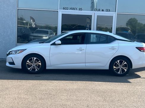 Used 2022 Nissan Sentra SV image 7