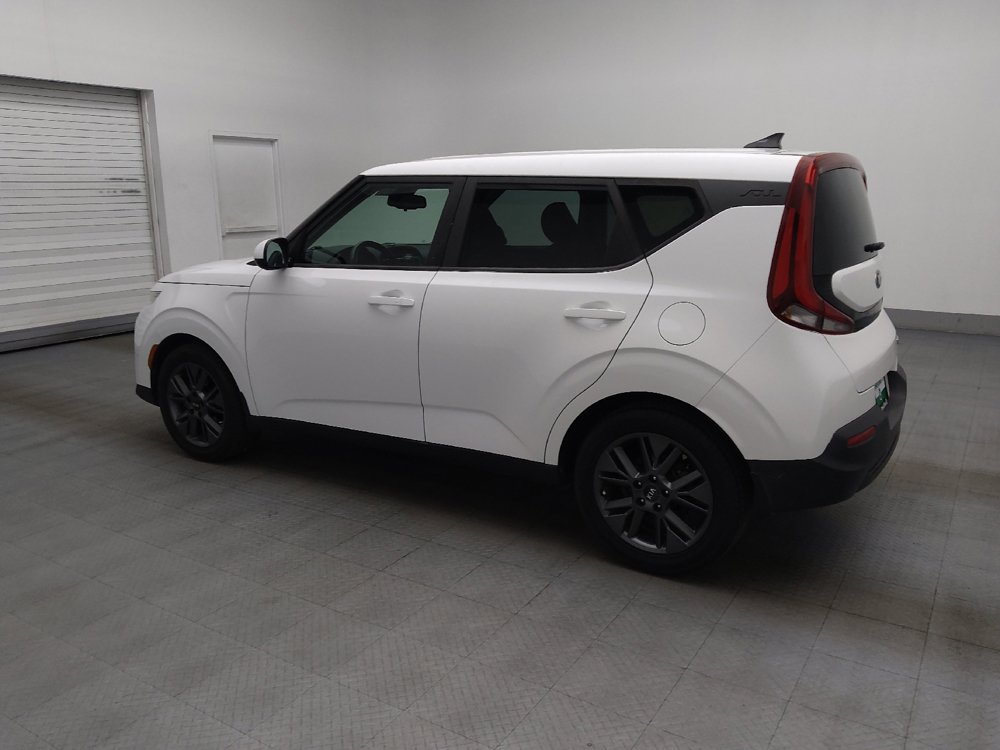 Used 2020 Kia Soul EX FWD image 3