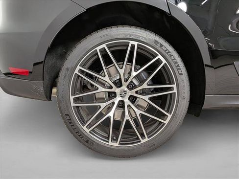 New 2026 Porsche Macan AWD/4WD image 27