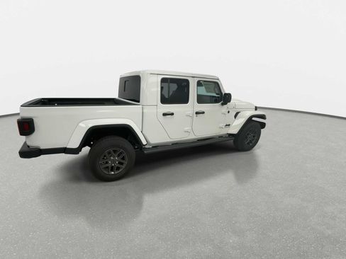 New 2026 Jeep Gladiator Sport AWD/4WD image 9