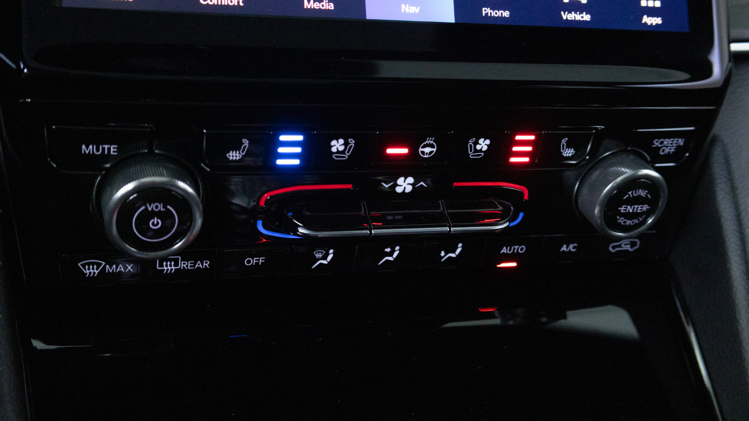 Used 2023 Jeep Grand Cherokee Overland AWD/4WD image 15