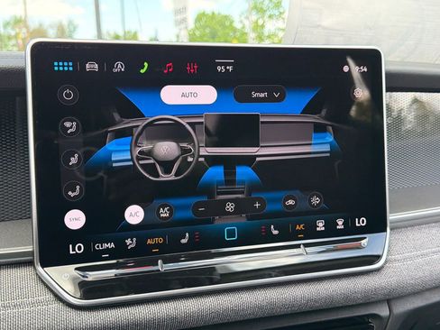 New 2026 Volkswagen Tiguan S image 29