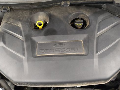 Used 2019 Ford Escape Titanium AWD/4WD image 30