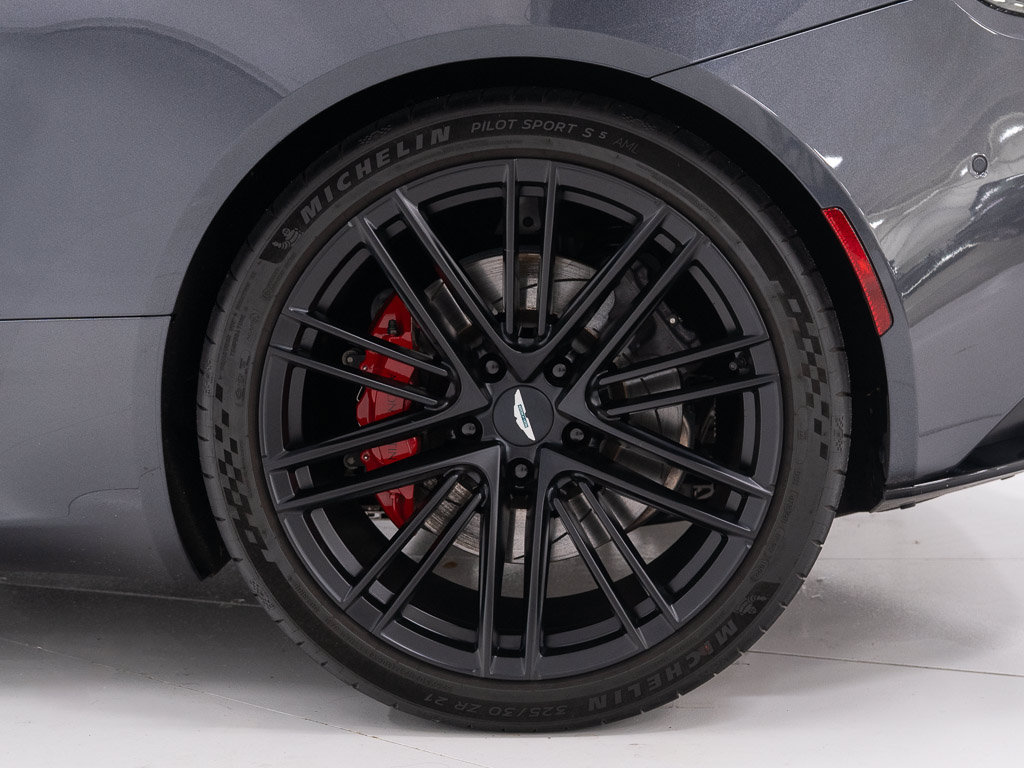 Used 2025 Aston Martin DB12 Convertible RWD image 43