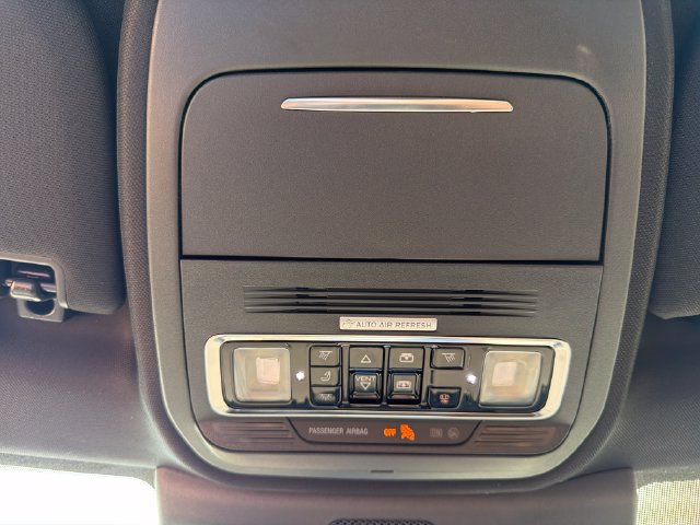 New 2027 Lincoln Navigator Reserve w/ Jet Appearance Package AWD/4WD image 32