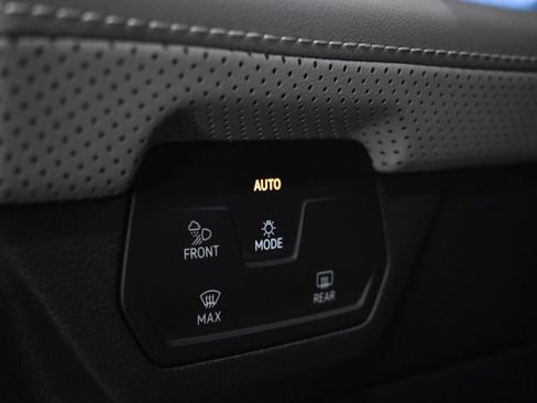 Used 2026 Volkswagen Atlas Cross Sport SEL R-Line AWD/4WD image 20