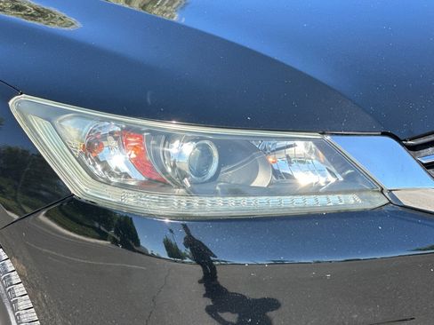 Used 2013 Honda Accord LX image 12