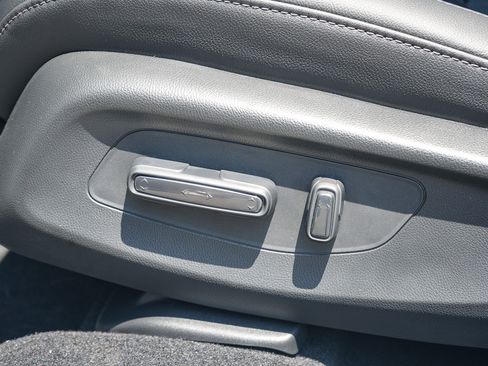 New 2026 Honda HR-V EX-L image 22