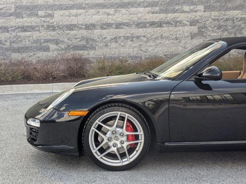 Used 2009 Porsche 911 Carrera S RWD image 11