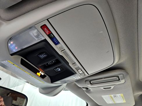 Used 2019 Subaru Forester Premium image 25