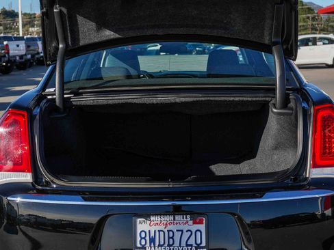 Used 2021 Chrysler 300 Touring image 24