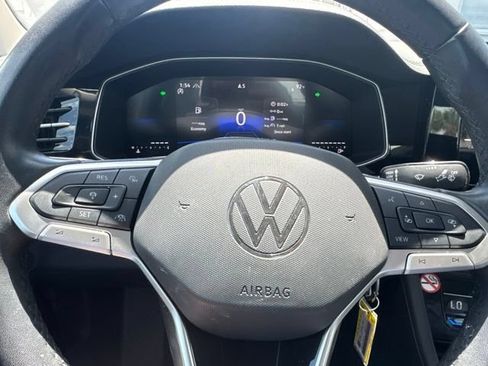 Used 2025 Volkswagen Jetta S FWD image 13