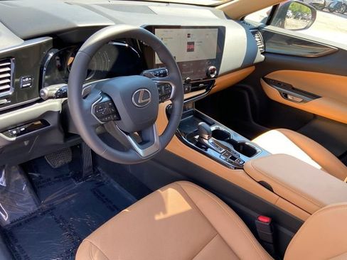 Certified 2025 Lexus NX 350 AWD w/ Accessory Package (2T) image 25