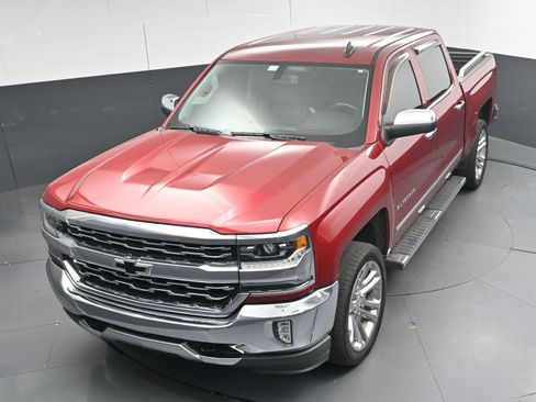 Used 2018 Chevrolet Silverado 1500 LTZ image 30