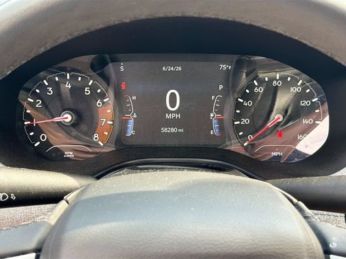 Used 2024 Jeep Compass Latitude w/ Altitude Special Edition AWD/4WD image 27