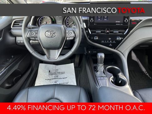 Used 2023 Toyota Camry SE image 31