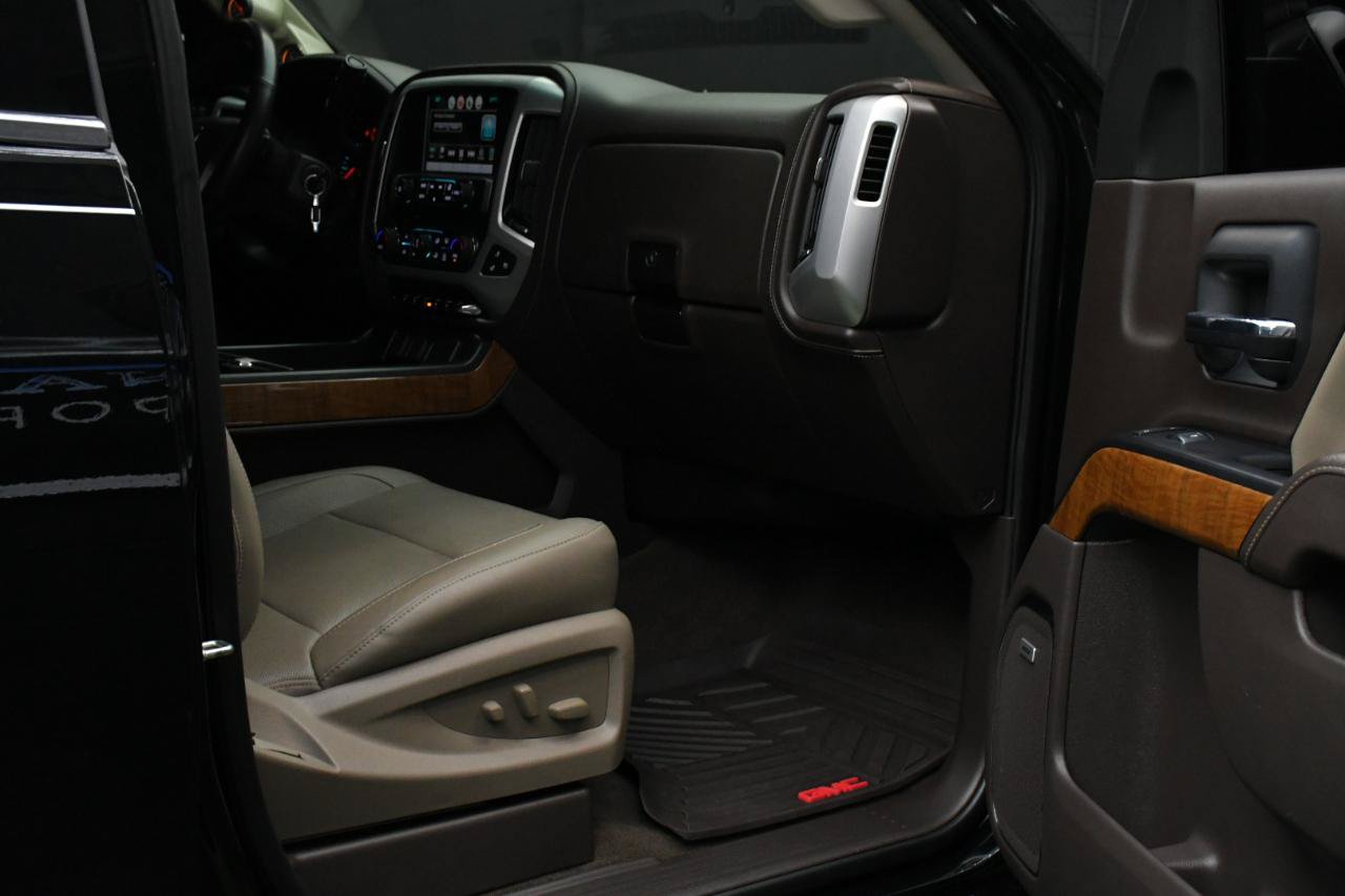 Used 2018 GMC Sierra 1500 SLT AWD/4WD image 46