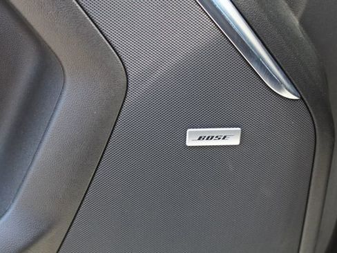 Used 2025 GMC Yukon Denali w/ Denali Reserve Package image 43