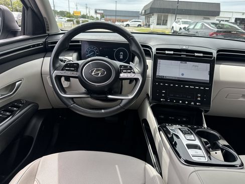 Used 2023 Hyundai Tucson Limited AWD/4WD image 11