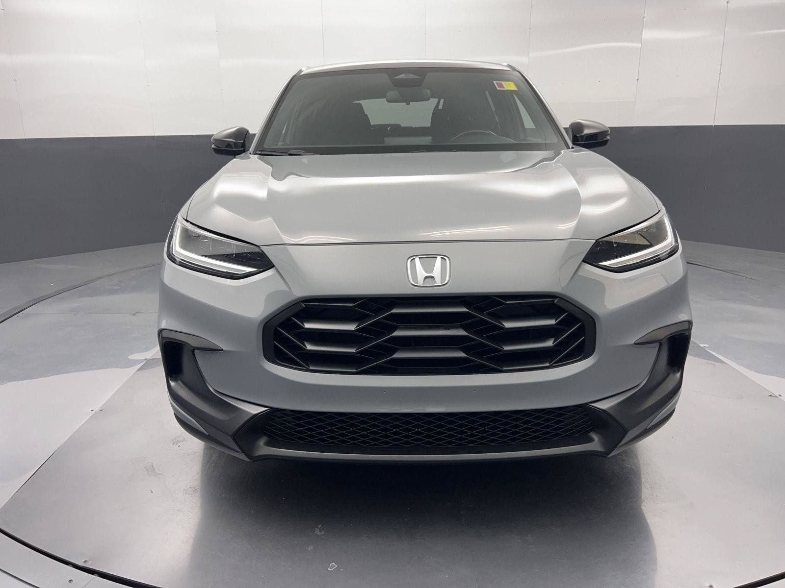 Certified 2025 Honda HR-V Sport image 28