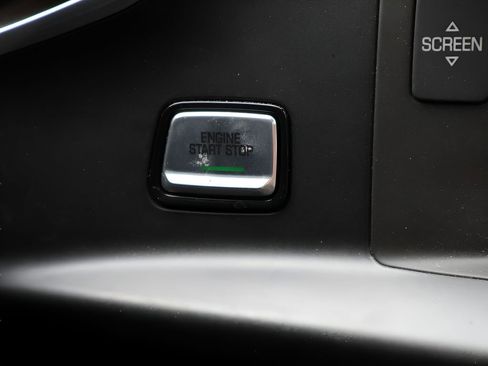 Used 2016 Chevrolet Corvette Stingray Coupe w/ 2LT Preferred Equipment Group image 26