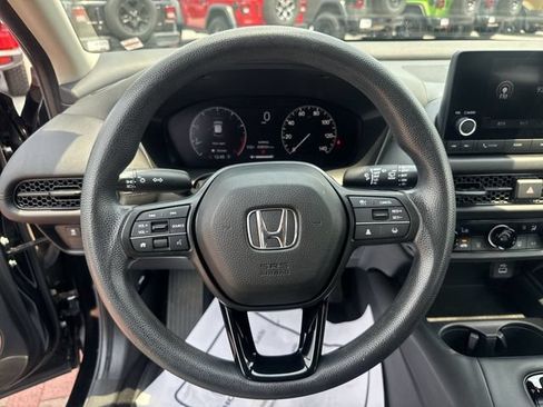 Used 2024 Honda HR-V LX image 15